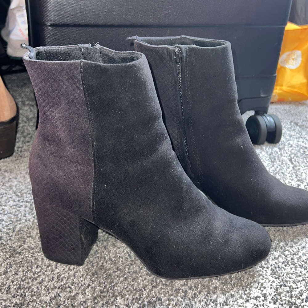 Black snake printed booties